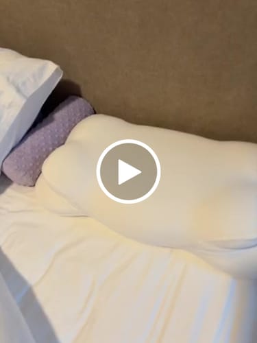 Customer video review of Cloud Cooling Pillow Case
