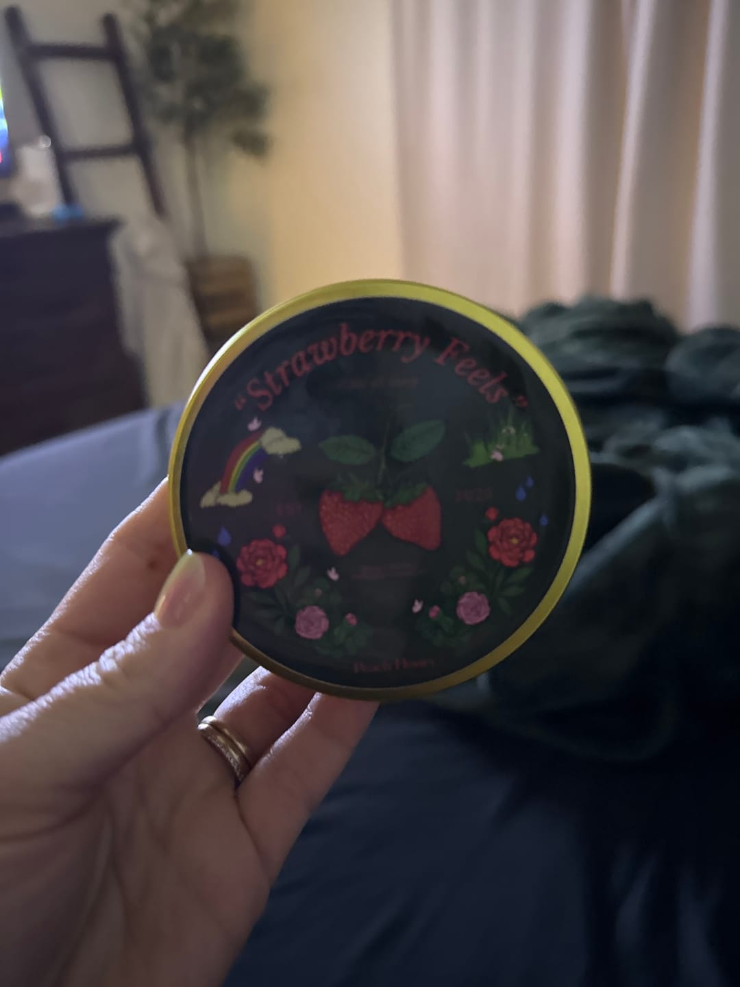 Customer photo review of "Strawberry Feels" CBD Gummies