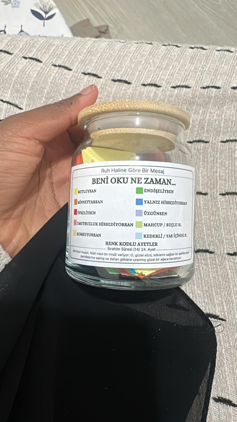Customer photo review of Huzur Kavanoz - 150 Ayet - 10 Renkli