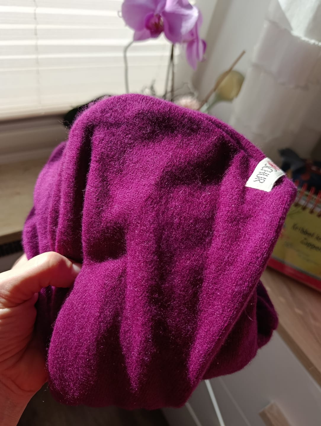 Customer photo review of Kaschmir Kinder Hoodie Lila