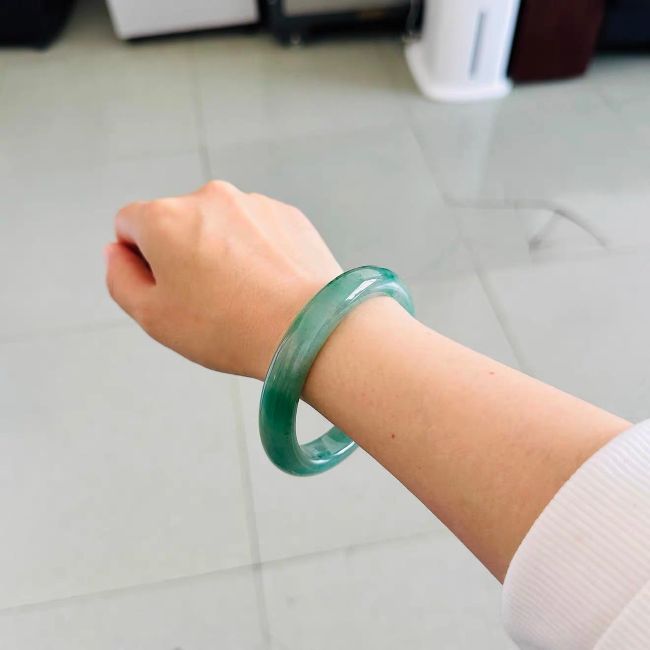 Customer photo review of Mountain Mist African Jade Bangle