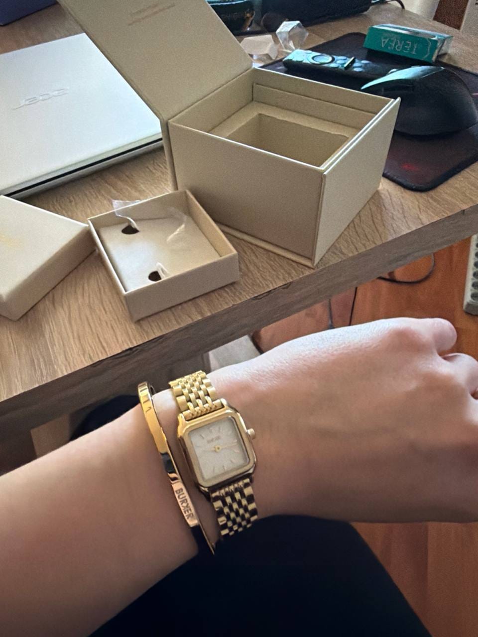 Customer photo review of Macy Petite Gold White