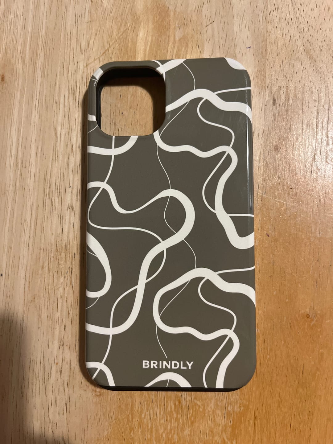Customer photo review of Olive Grove - Tough Phone Case (MagSafe)