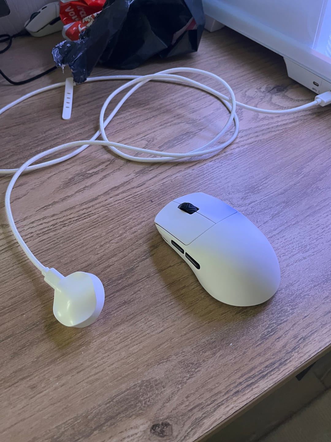 Customer photo review of Scyrox V8 8K Wireless Mouse