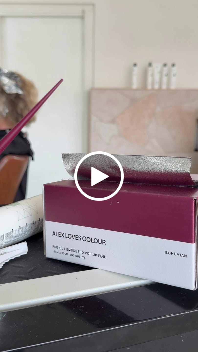 Customer video review of Bohemian Essentials Hair Foil 300pk (15cm x 35cm)