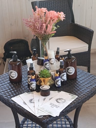 Customer photo review of Botella 500 ml plástico ámbar con dispensador loción negro 28/410