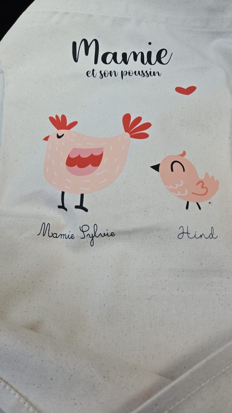 Customer photo review of Tablier - Mamie Poule