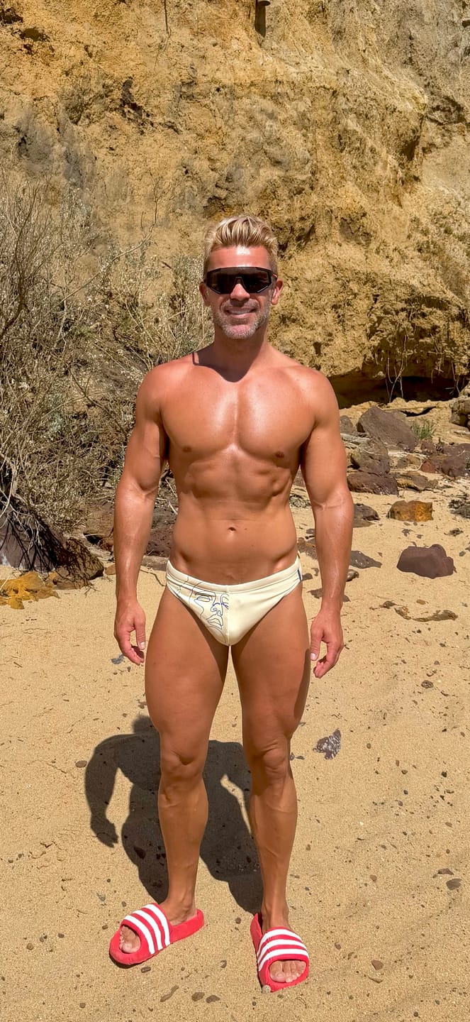 Customer photo review of Melanoboost Peptide Sun Tanning Lotion