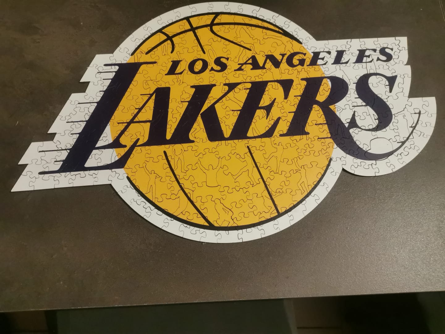 Customer photo review of Los Angeles Lakers™ - Puzzle en Bois