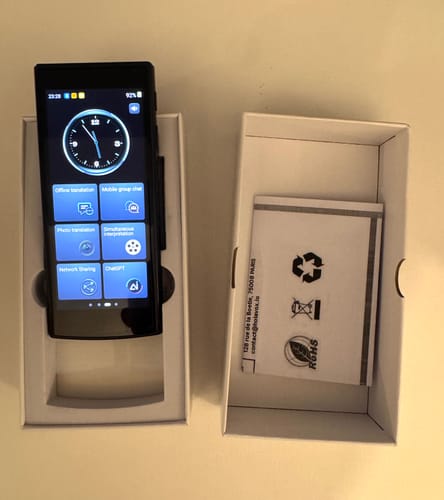 Customer photo review of Traducteur vocal Instantané portable - HOLAVOX