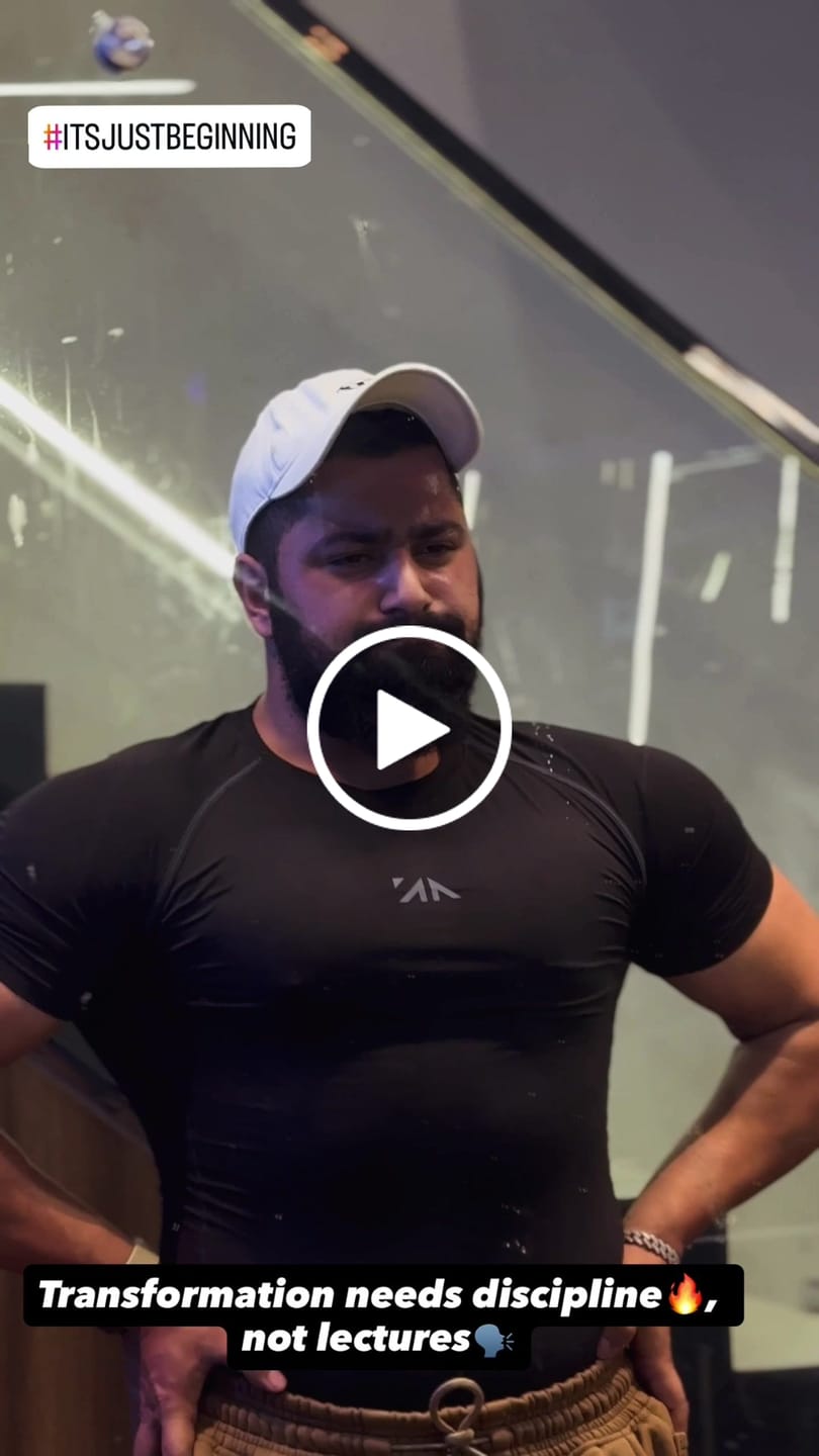 Customer video review of Critical Compression Tshirt
