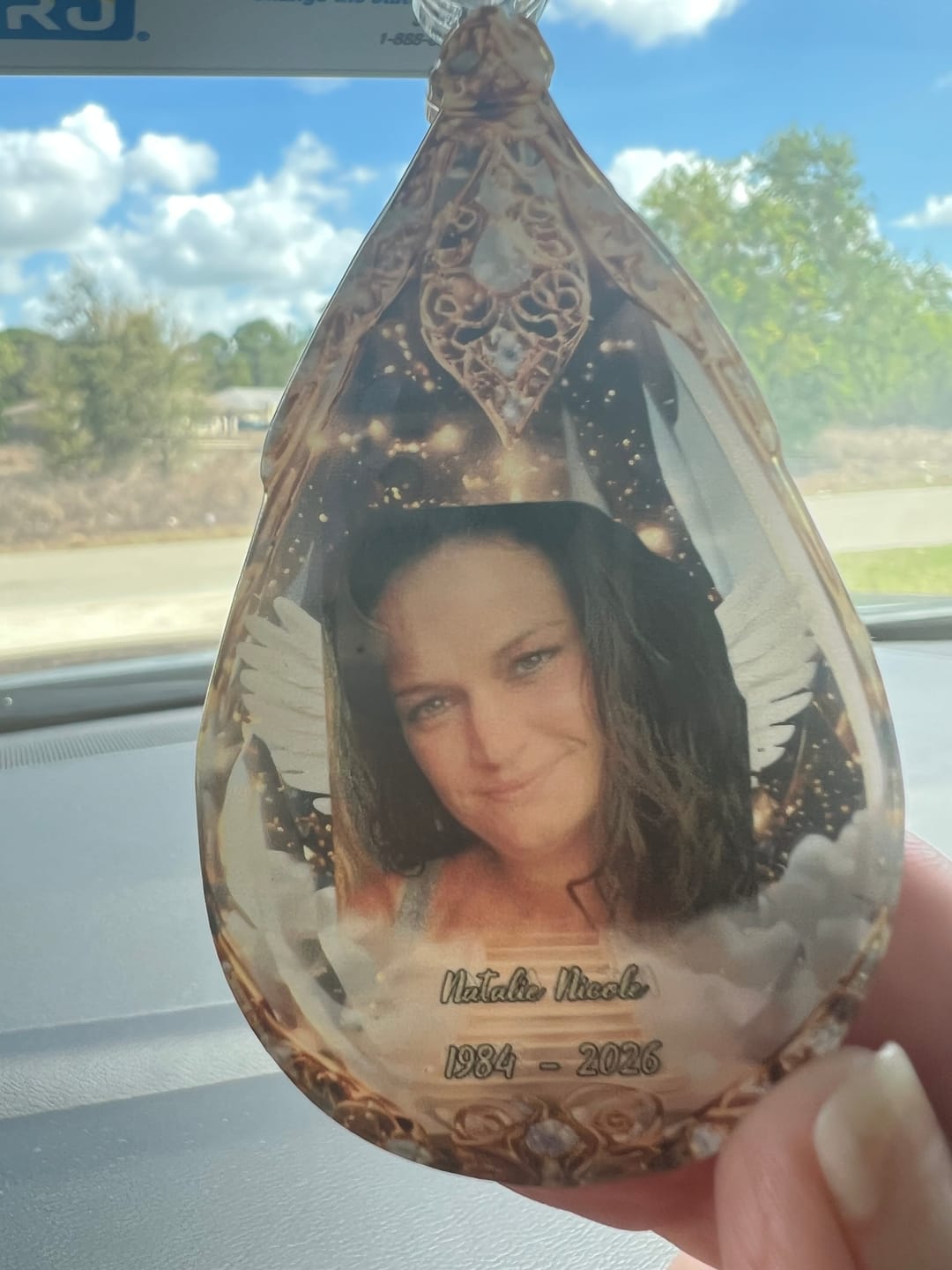 Customer photo review of Custom Photo Car Ornament - Personalized Christmas Memorial Sympathy Gifts For Loss Of Mom, Dad