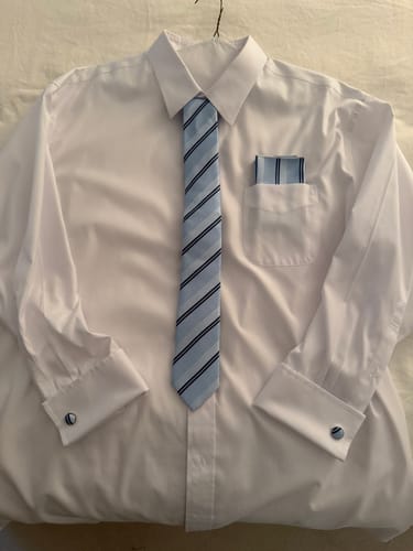 Customer photo review of Ties2you Light Blue Striped Necktie Pocket Square Cufflinks Set