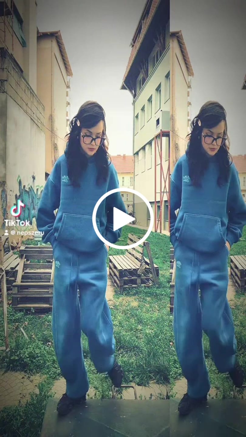 Customer video review of Soufflé Baggy Hoodie Sets