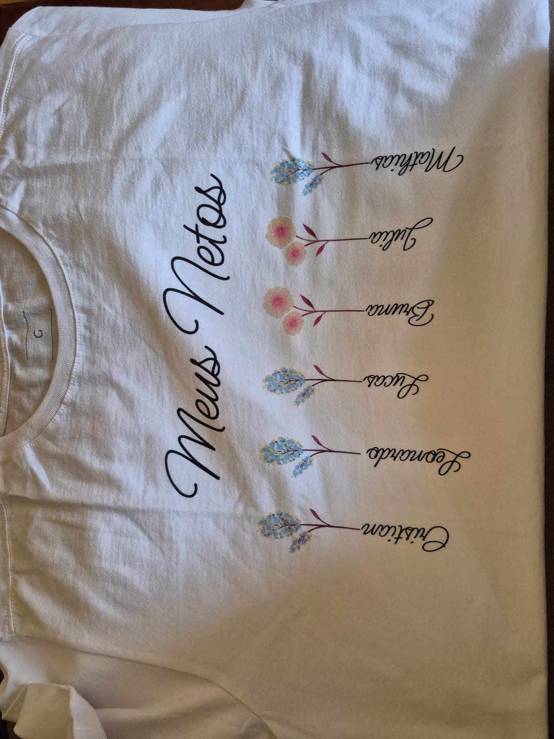 Customer photo review of Camiseta Personalizada Jardim da Vovó - BRANCA - Algodão 100%