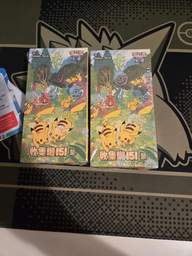 Customer photo review of Pokemon 151 Gathering Slim Booster Box [S-Chinese]