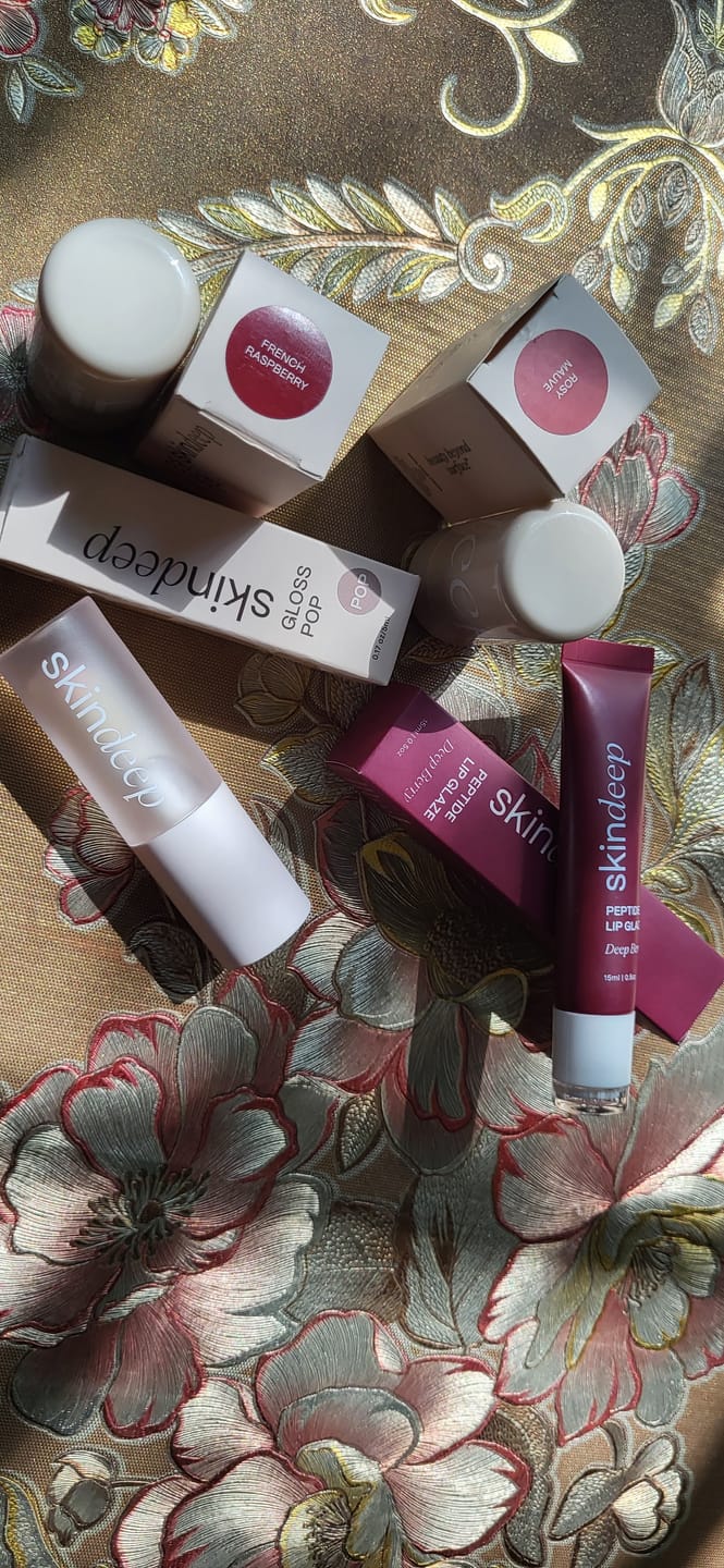 Customer photo review of VELVET FLUSH - Lip+Cheek Blush