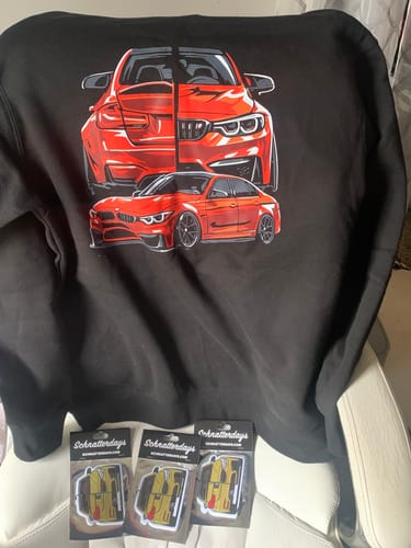 Customer photo review of MANGA HOODIE