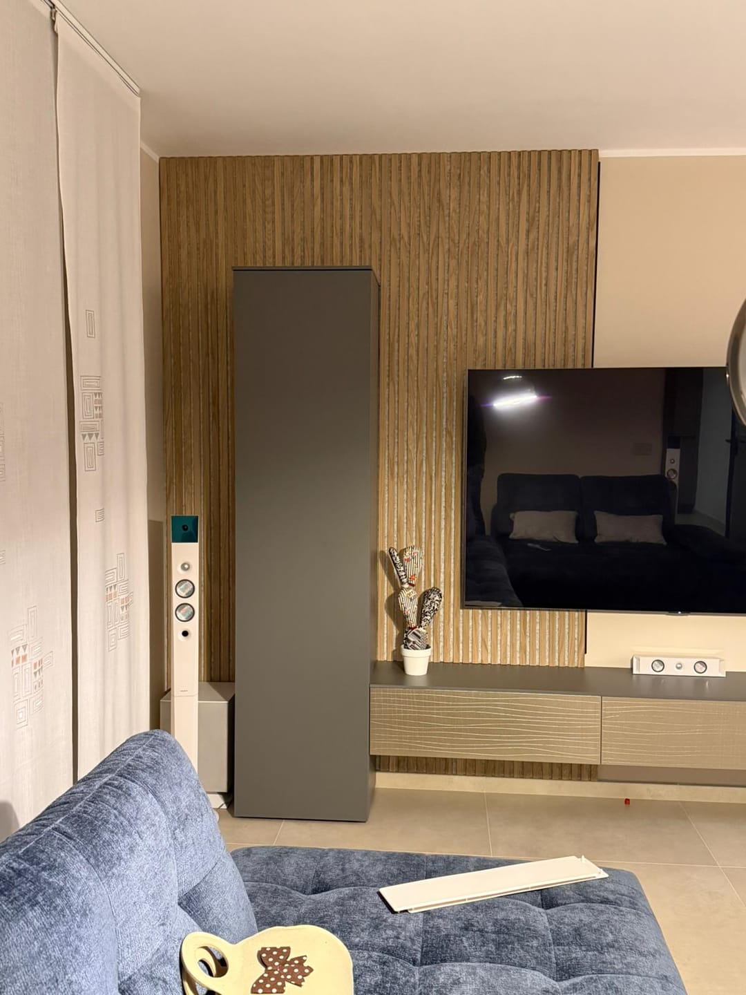 Customer photo review of Dogato acustico in legno | Rovere Chiaro con Feltro Grigio