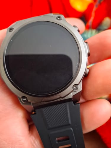 Customer showing a close-up of the ULTRA 3 Screen Protector applied to their dark grey smartwatch.