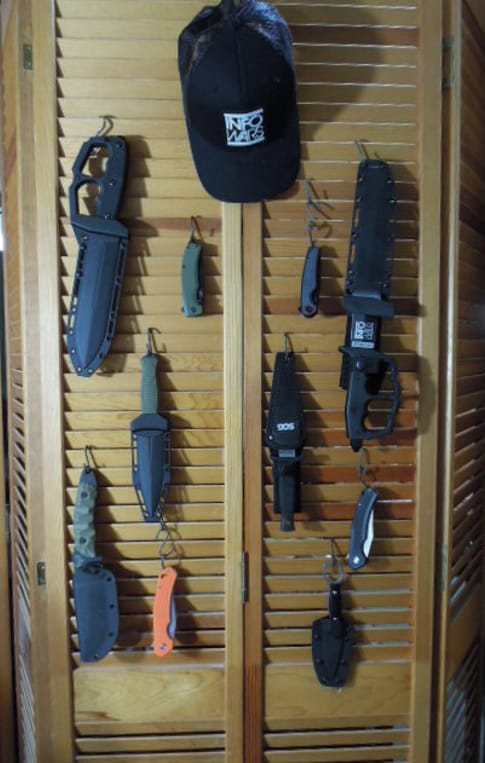 Customer photo review of Alex Jones Phantom Folding Knife