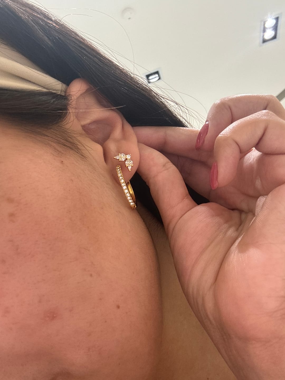 Customer photo review of Arete Dos Zirconias Primera Perforacion