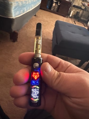 Customer photo review of 1 Gram THCA Blend Vape Cartridge | Wedding Cake - Indica