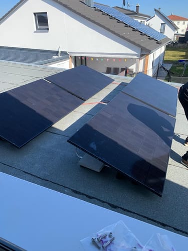 Customer photo review of Sicatron 2000W Balkonkraftwerk - 4x Jolywood 500 Watt - Marstek Jupiter C plus & Erweiterungsbatterie 5,12 kwh InFranken Deal