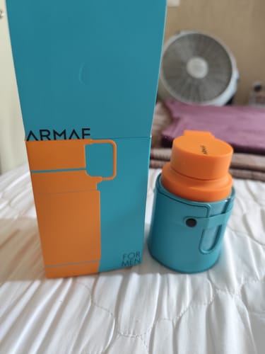 Reseña con foto de un cliente sobre Perfume Armaf Odyssey Mandarin Sky EDP
