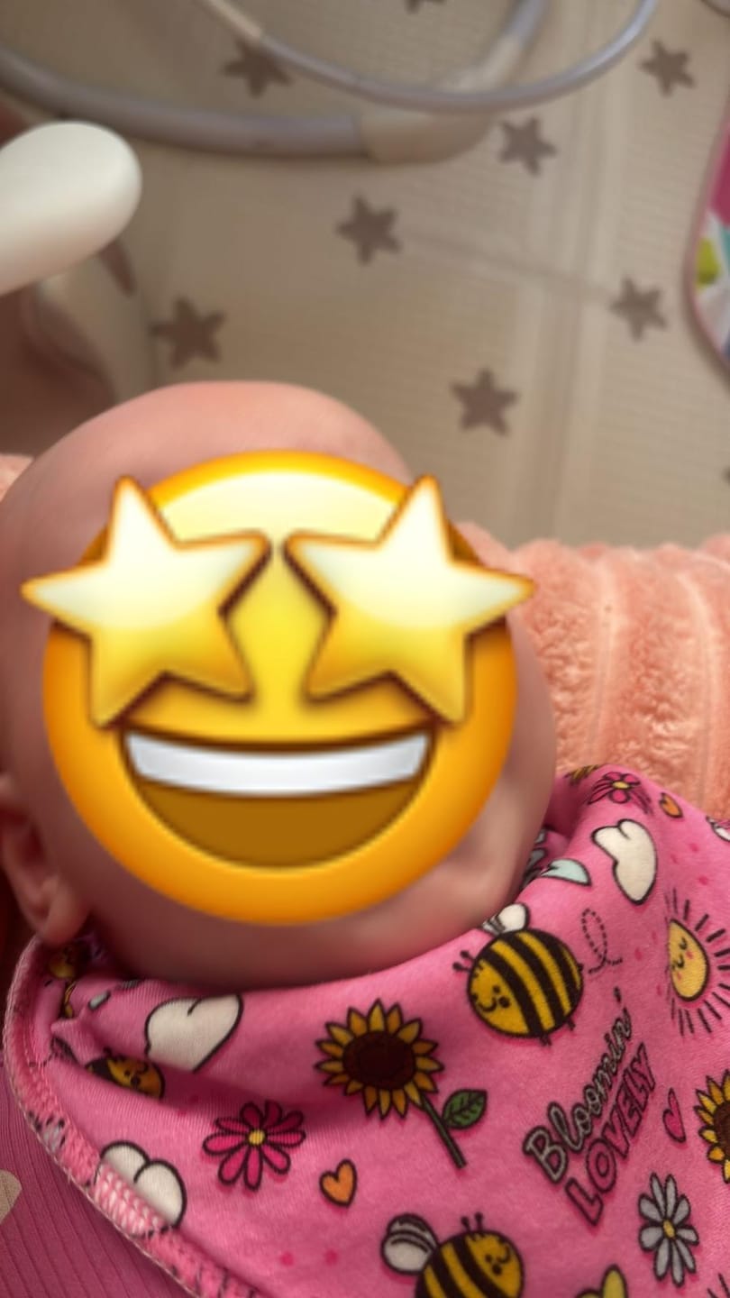 Customer photo review of Bloomin Lovely Teething Bib