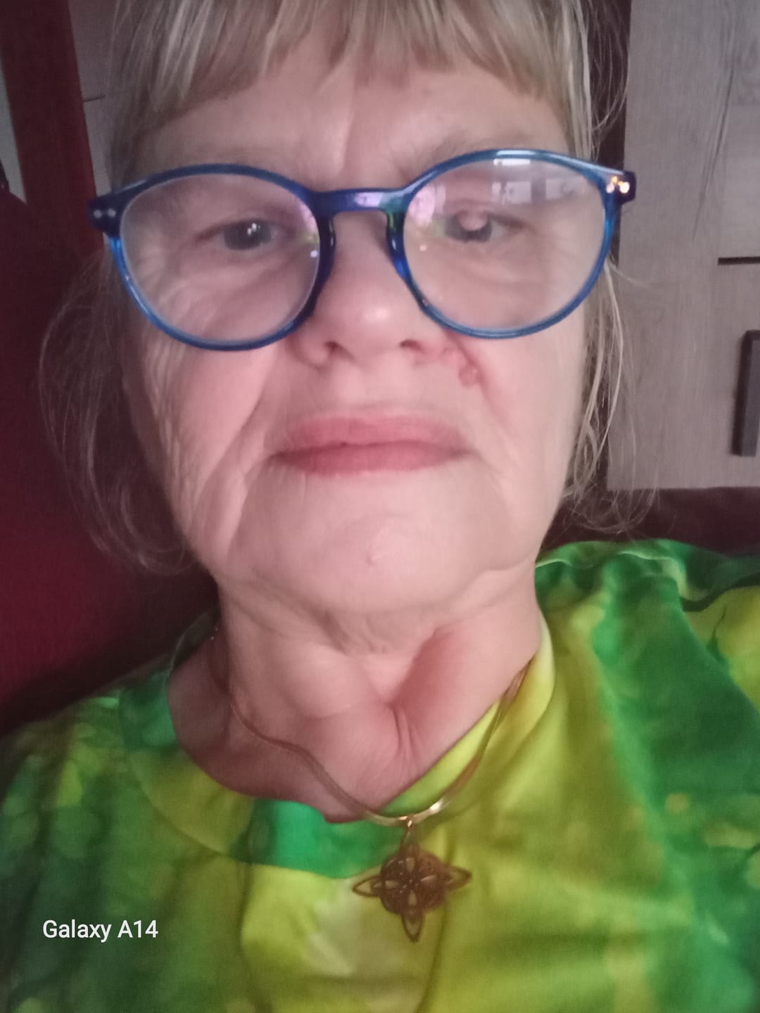 Customer photo review of Pendentif "Protection Éternelle" - Nœud de Sorcière, Chaîne plate