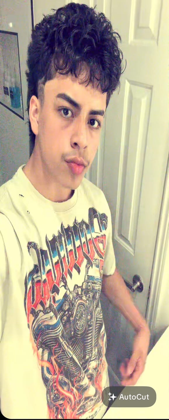 Customer photo review of 4103 - Cars & Curls - Tees
