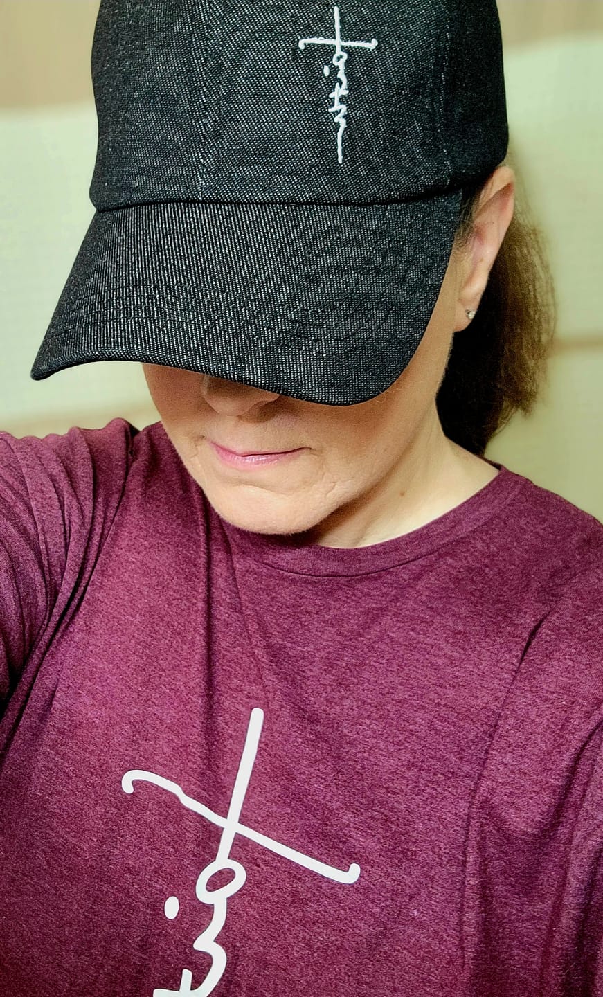 Customer photo review of Ladies Ponytail Faith Hat