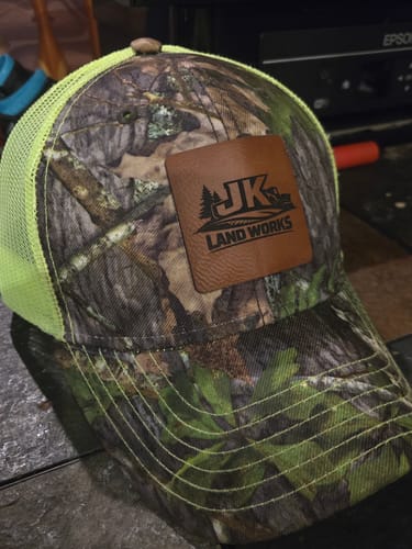 Customer photo review of [6 Pack] Mossy Oak Camouflage Leather Patch Trucker Hats
