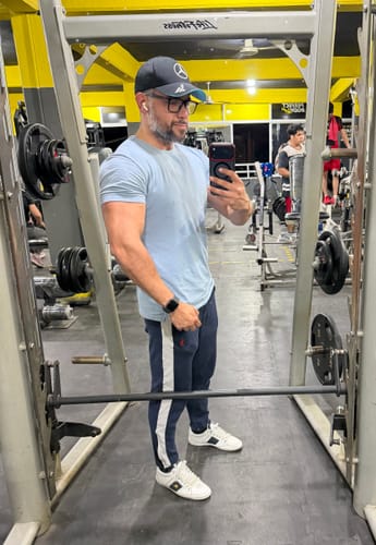 Customer photo review of Training Sport Tee - Sky Blue