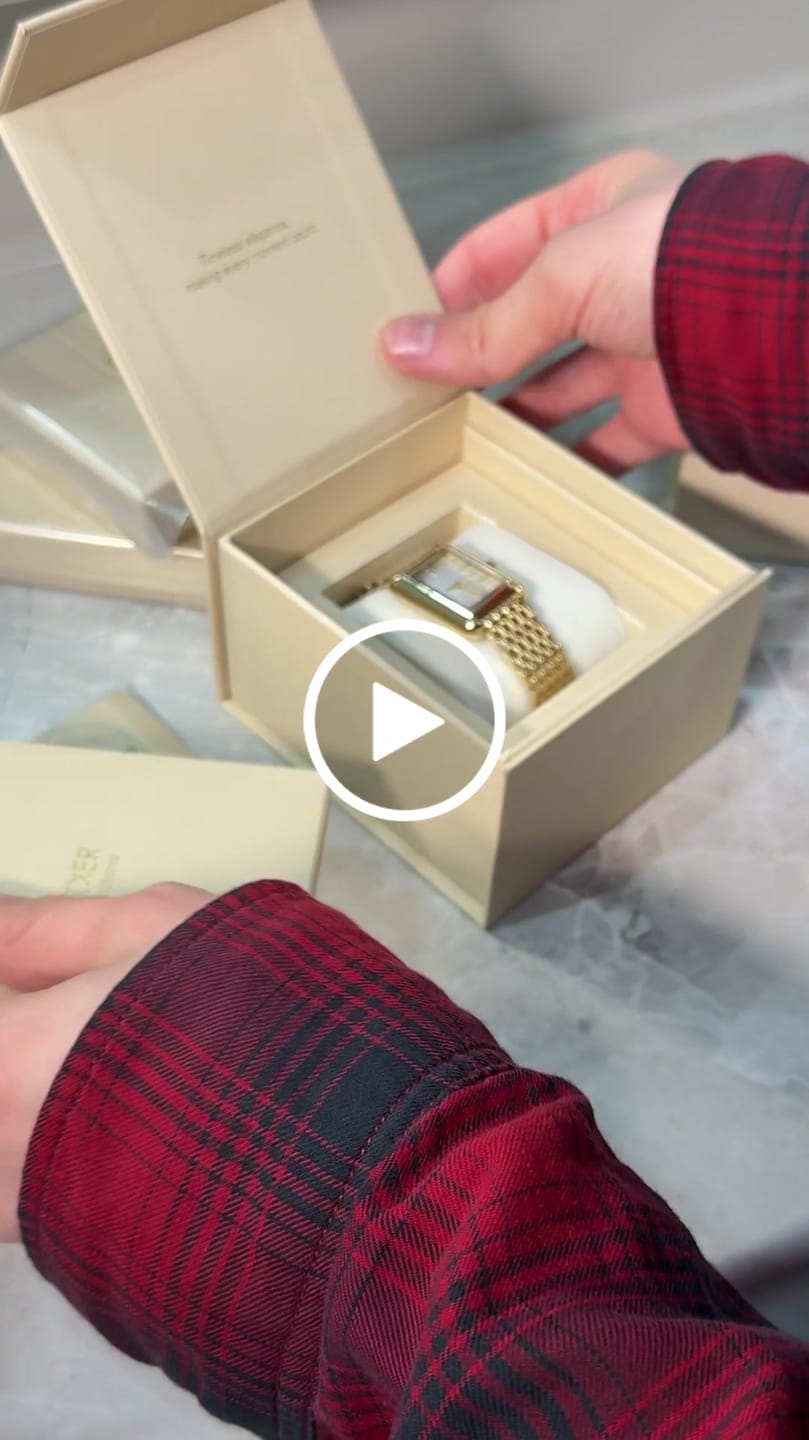 Customer video review of Olivia Gold White