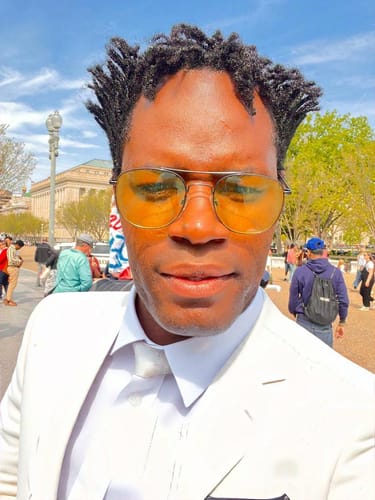 Reviewer's close-up showing clear, glowing facial skin after using the Turmeric Fade & Glow Bar.