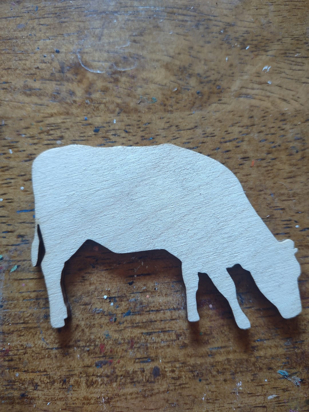 Customer photo review of Unfinished Wood Cow Chicken Shape - Craft - up to 46" DIY