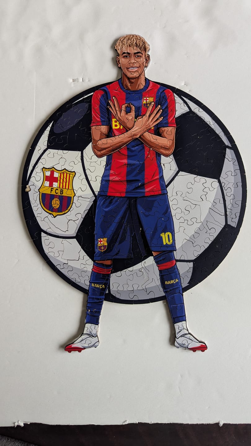 Customer photo review of Lamine Yamal - Wooden Puzzle