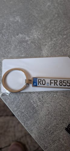 Customer photo review of Kennzeichen Schlüsselanhänger Mini Nummernschild Metall