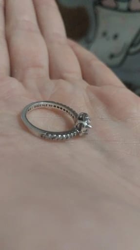 Customer photo review of Anillo Corazón Elevado Rosa (caja incluida)