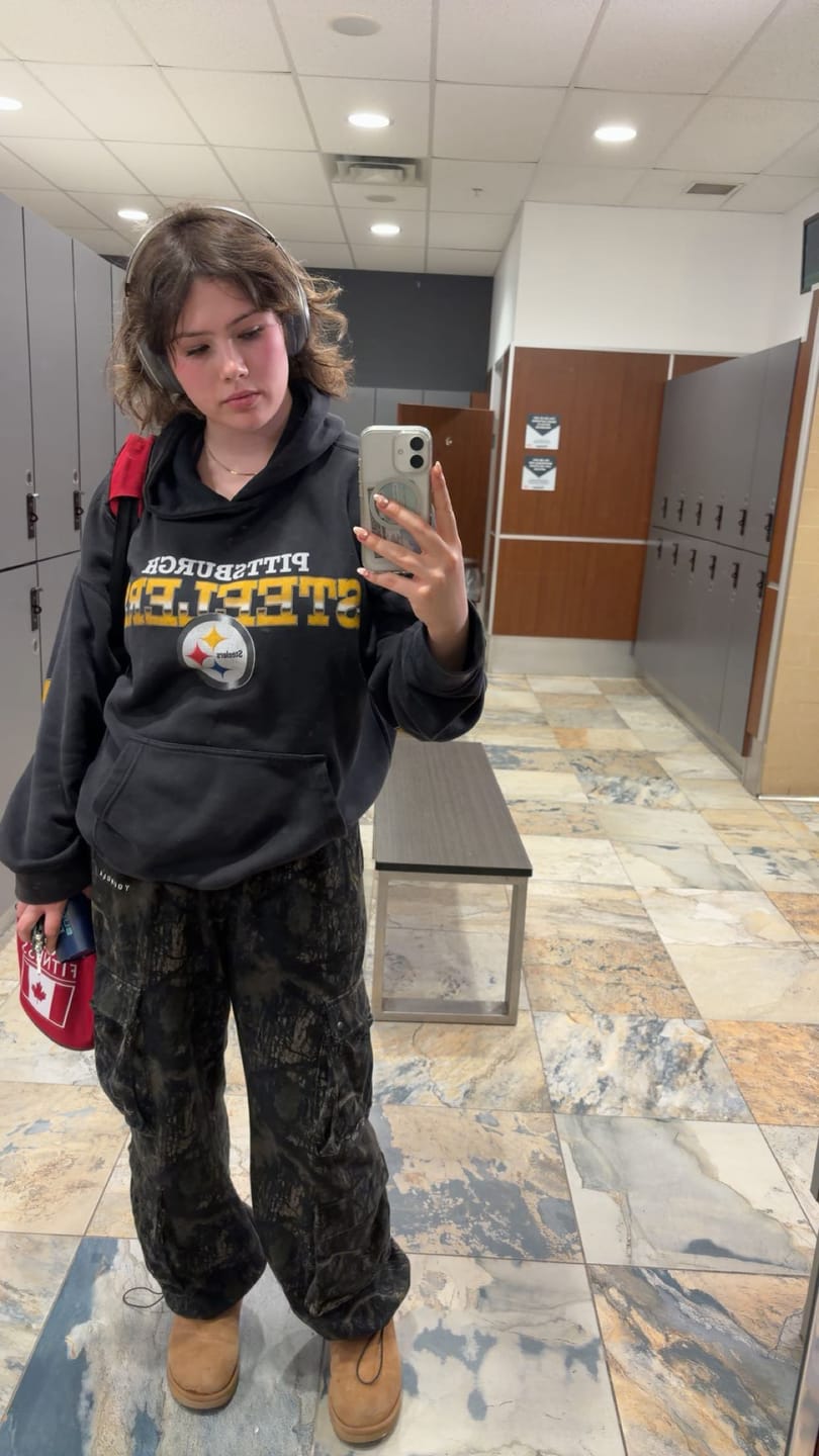 Customer photo review of W251 Hunting Season Cargo Joggers