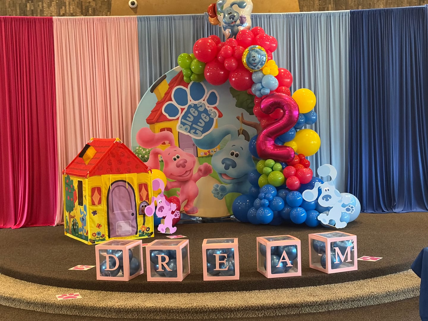Customer photo review of Customize Cartoon Photo Backdrop Cover Kids Round Backdrop Party Circle Background Covers