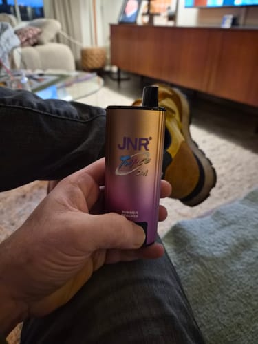 Customer photo review of JNR - Triple  110K - Puff Jetable / Vape Disposable 2% Nicotine - Triple Saveurs