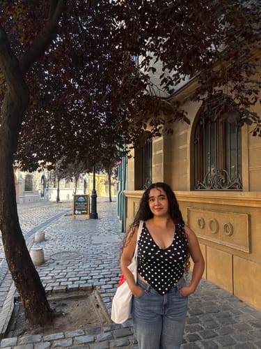 Customer photo review of TOP ROSIE LUNARES NEGRO