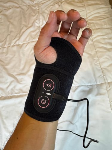 Customer photo review of WarmRelief™ Wrist Heat & Vibration Pad