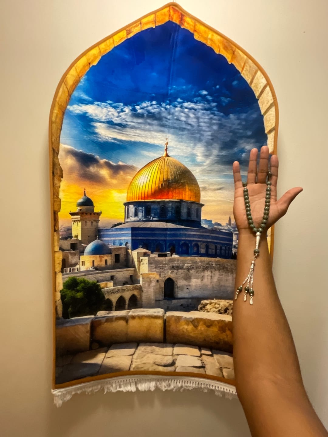 Customer photo review of Noor al-Quds Padded Prayer Mat