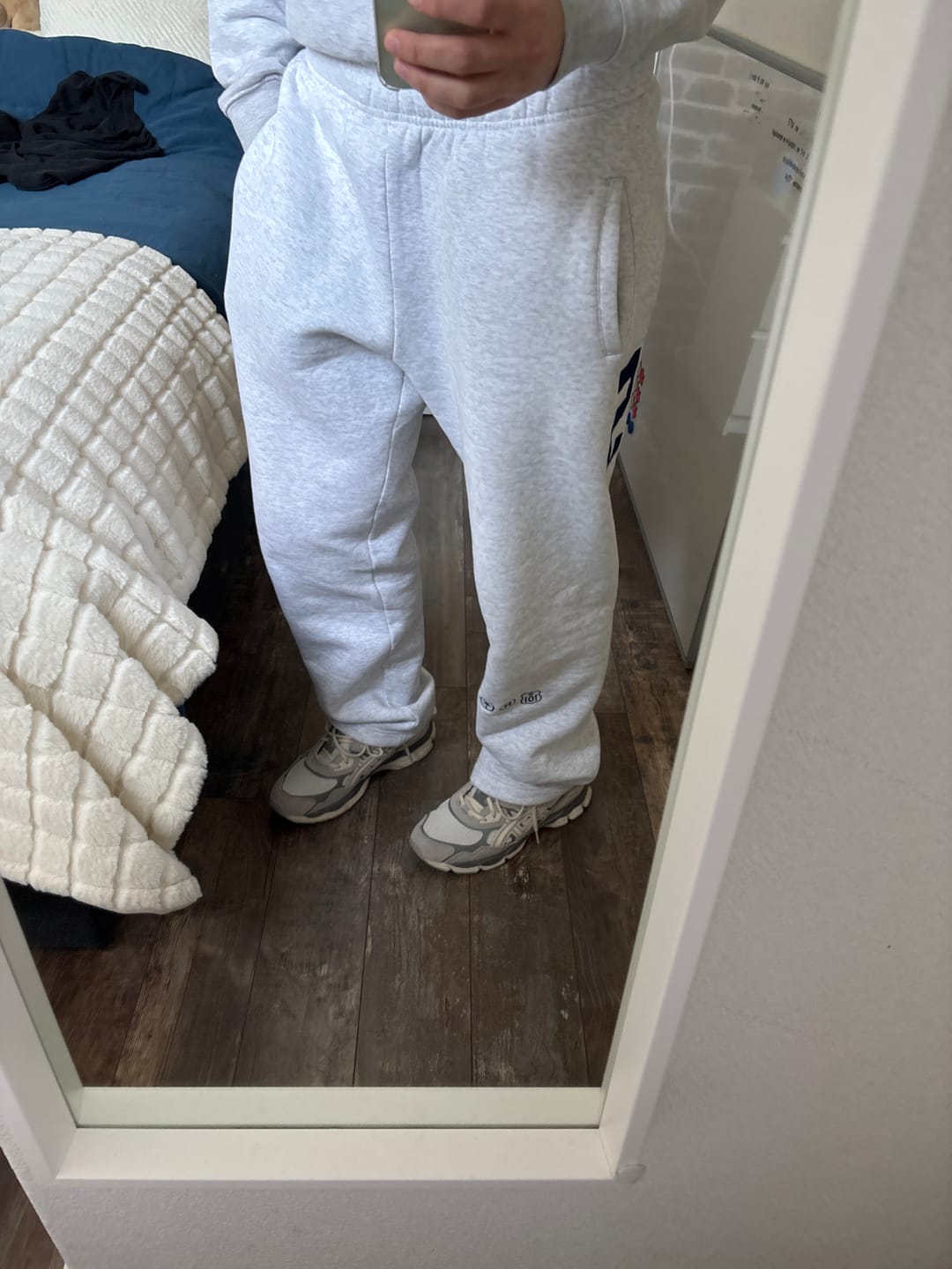 Customer photo review of '55 EMBROIDERY STRAIGHT LEG SWEATPANTS LIGHT GREY