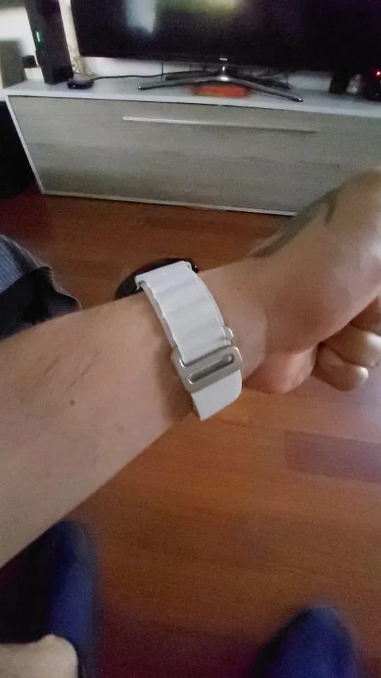 Customer photo review of COROS Nylon Band Strap For Smartwatch - Breathable Sport Loop