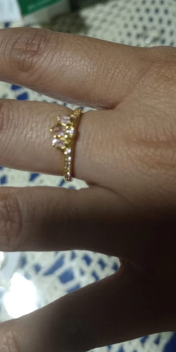 Customer photo review of Anillo Princesa Rapunzel de Disney